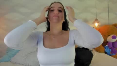 Snapshot of jazlin_angels chatting on January 19, 2026, 7:01 am JAZLIN ANGELS online show from January 19, 2026, 7:01 am