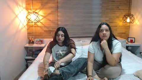 Snapshot of jazmin_dharius chatting on November 14, 2025, 9:41 am Jazmin and Scarlett online show from November 14, 2025, 9:41 am