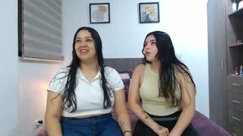 Jazmin and Scarlett online show from May 16, 2026, 5:15 am
