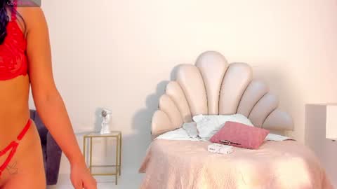 Jazminrusso  online show from July 16, 2026, 6:30 am