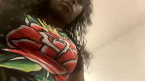 Snapshot of jazzystelo0 chatting on May 16, 2026, 10:36 am Jazzystelo online show from May 16, 2026, 10:36 am
