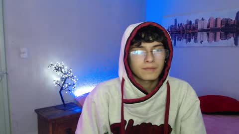 Snapshot of jeam_hot chatting on December 7, 2024, 8:49 pm jeam_hot online show from December 7, 2024, 8:49 pm