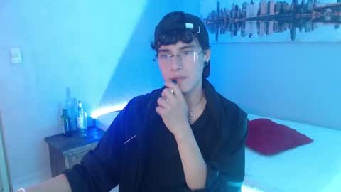 Snapshot of jeam_hot chatting on January 3, 2025, 10:40 pm jeam_hot online show from January 3, 2025, 10:40 pm