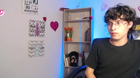 Snapshot of jeam_hot chatting on February 20, 2025, 10:04 pm jeam_hot online show from February 20, 2025, 10:04 pm