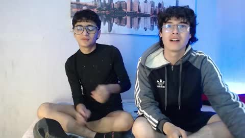 Snapshot of jeam_hot chatting on March 9, 2025, 9:02 am jeam_hot online show from March 9, 2025, 9:02 am