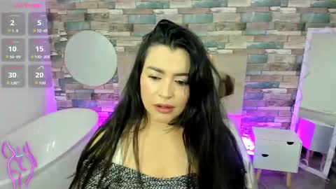 Snapshot of jeannette_tay chatting on June 18, 2026, 2:56 am JEANNETTE online show from June 18, 2026, 2:56 am