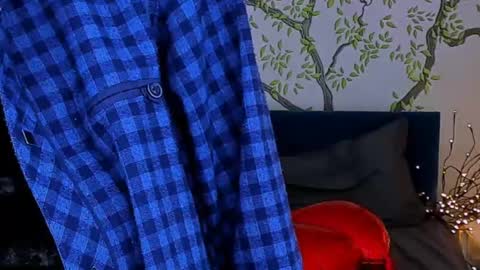 Snapshot of jeanniefox_ chatting on February 15, 2025, 2:44 pm jeanniefox_ online show from February 15, 2025, 2:44 pm