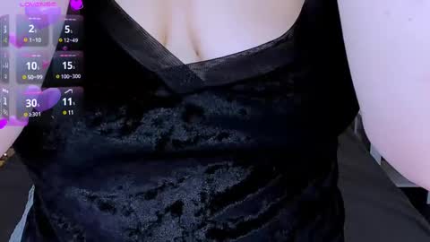 Snapshot of jeanniefox_ chatting on March 1, 2025, 12:50 am jeanniefox_ online show from March 1, 2025, 12:50 am