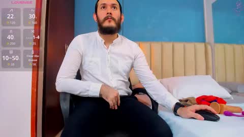 Jeanpiere online show from January 19, 2026, 2:26 am