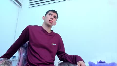 JEAN online show from December 19, 2025, 11:50 am