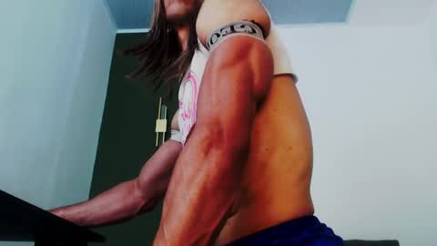 Snapshot of jeanys_sneider chatting on September 28, 2025, 10:42 am Jeays online show from September 28, 2025, 10:42 am