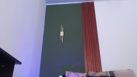 Snapshot of jeanys_sneider chatting on September 30, 2025, 2:27 am Jeays online show from September 30, 2025, 2:27 am