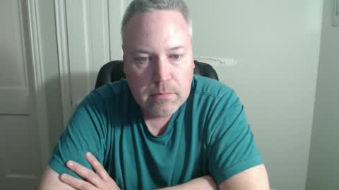 JE online show from April 3, 2026, 2:09 am