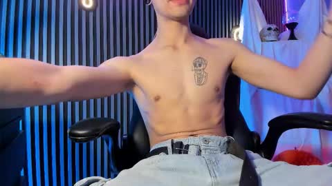 Jeff  online show from October 31, 2025, 12:50 pm