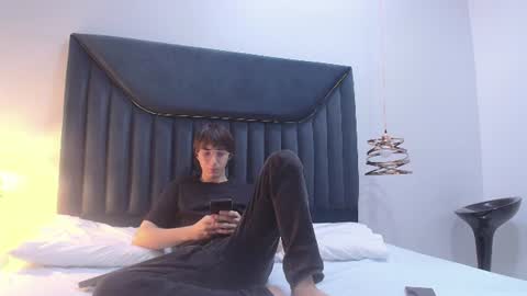 Snapshot of jeffbellfort chatting on June 22, 2026, 8:06 pm JeffBellfort online show from June 22, 2026, 8:06 pm