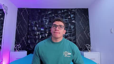 Jeff online show from November 17, 2025, 8:03 pm