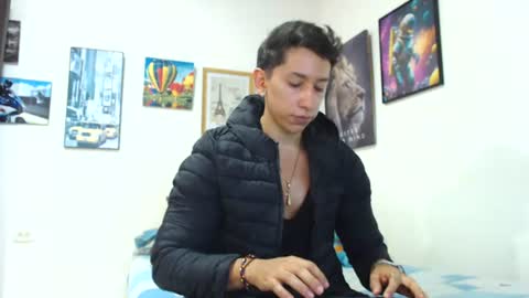 Snapshot of jeffsexybody chatting on June 21, 2026, 9:06 pm Jeff online show from June 21, 2026, 9:06 pm