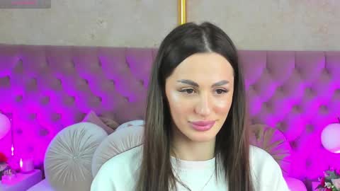 Jelisse online show from February 3, 2025, 6:17 pm