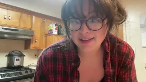 Jelli online show from February 25, 2025, 8:03 am