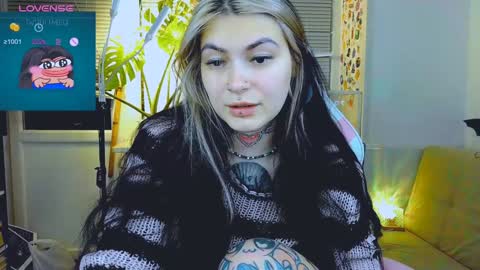 Jelya online show from December 16, 2024, 2:16 pm