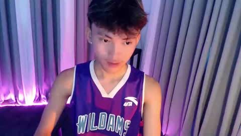 jemart_urnaughtboy online show from May 9, 2026, 10:37 pm