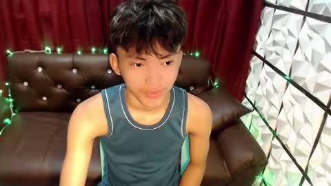 jemart_urnaughtboy online show from June 3, 2026, 3:20 am