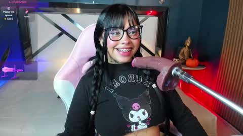 Snapshot of jena_nicols chatting on October 19, 2025, 3:51 am Jena online show from October 19, 2025, 3:51 am