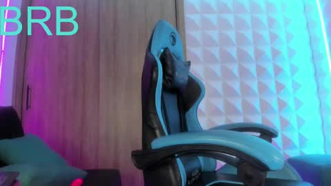 jendralevis online show from March 6, 2025, 11:31 pm