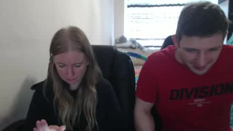 Snapshot of jenisandpeter chatting on September 25, 2025, 7:12 am JenisAndPeter online show from September 25, 2025, 7:12 am