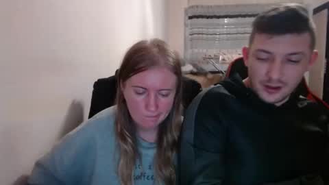 Snapshot of jenisandpeter chatting on October 14, 2025, 5:58 pm JenisAndPeter online show from October 14, 2025, 5:58 pm