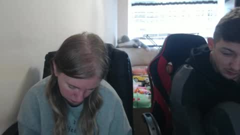 Snapshot of jenisandpeter chatting on October 15, 2025, 7:08 am JenisAndPeter online show from October 15, 2025, 7:08 am