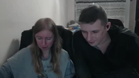 Snapshot of jenisandpeter chatting on October 15, 2025, 7:14 pm JenisAndPeter online show from October 15, 2025, 7:14 pm