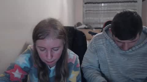 Snapshot of jenisandpeter chatting on November 23, 2025, 8:41 pm JenisAndPeter online show from November 23, 2025, 8:41 pm