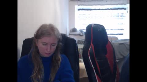 Snapshot of jenisandpeter chatting on February 28, 2026, 7:20 am JenisAndPeter online show from February 28, 2026, 7:20 am