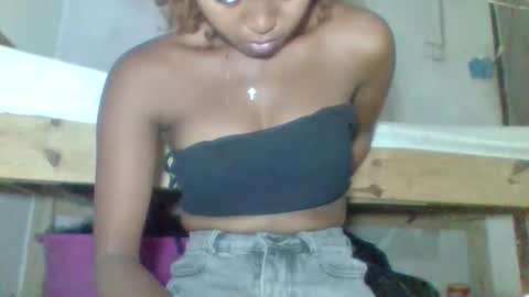 jenisca123 online show from February 22, 2026, 9:08 am