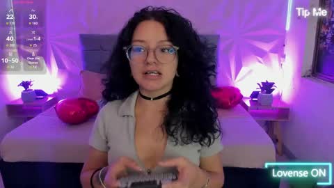 jenn online show from April 16, 2026, 8:31 pm