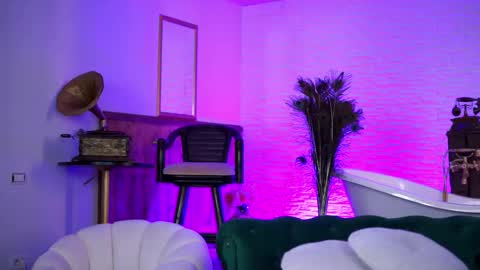 jenna_day online show from January 10, 2026, 7:43 am