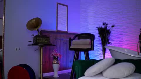 Snapshot of jenna_day chatting on February 1, 2026, 6:56 am jenna_day online show from February 1, 2026, 6:56 am