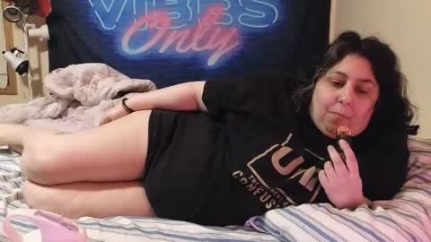 Snapshot of jennabrady chatting on March 21, 2026, 3:22 am Dragon Queen. Be my Dragon -- and online show from March 21, 2026, 3:22 am