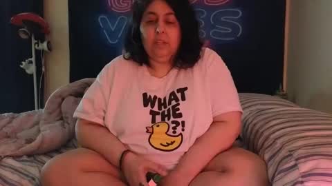 Snapshot of jennabrady chatting on April 7, 2026, 1:22 pm Dragon Queen. Be my Dragon -- and online show from April 7, 2026, 1:22 pm