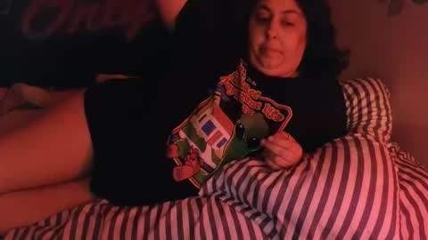 Snapshot of jennabrady chatting on April 14, 2026, 9:48 am Dragon Queen. Be my Dragon -- and online show from April 14, 2026, 9:48 am