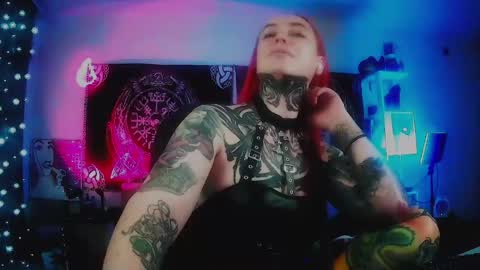 Snapshot of jennalovvee chatting on May 21, 2026, 12:28 am Mrs. Jenna online show from May 21, 2026, 12:28 am