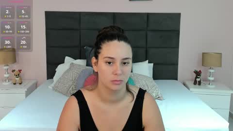 jenner_madison online show from February 12, 2026, 11:38 am