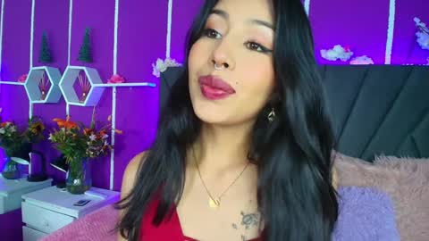 Snapshot of jenner_mills chatting on December 16, 2024, 3:51 am Jenner online show from December 16, 2024, 3:51 am