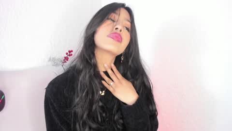 Snapshot of jenner_mills chatting on December 27, 2024, 9:50 am Jenner online show from December 27, 2024, 9:50 am