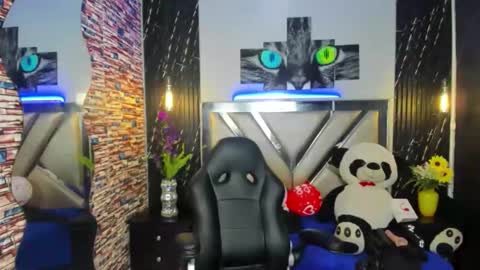 Snapshot of jennfer_winsonn chatting on February 23, 2026, 12:57 pm jennfer_winsonn online show from February 23, 2026, 12:57 pm