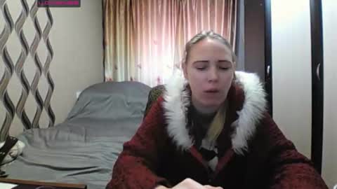 JenniDeep online show from February 19, 2026, 11:28 am