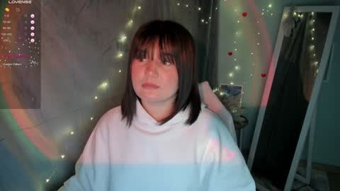 Jennie online show from February 4, 2025, 7:22 pm