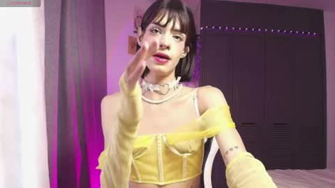 Snapshot of jennie_minatozaki chatting on July 7, 2026, 4:44 pm s new account online show from July 7, 2026, 4:44 pm