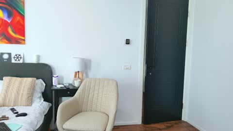 Snapshot of jenniferleee chatting on February 23, 2025, 7:33 am Jenny online show from February 23, 2025, 7:33 am